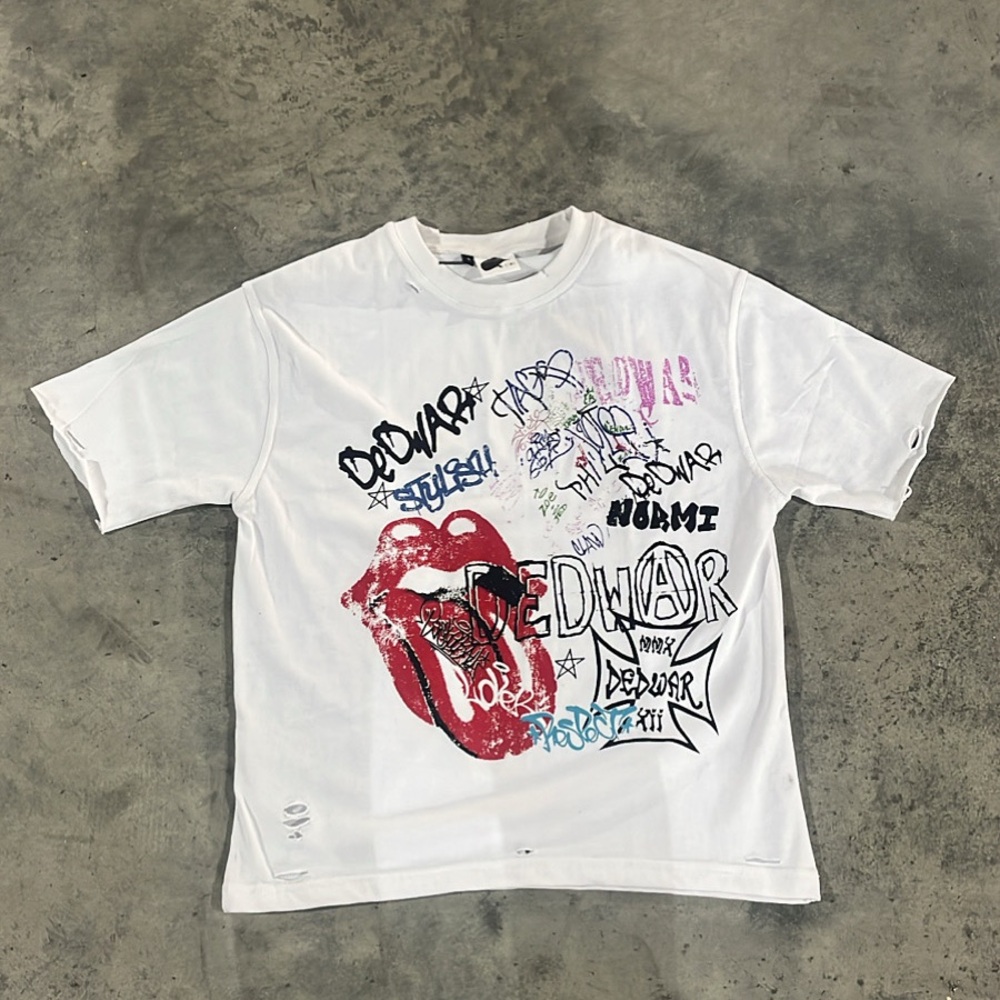 Dedwar “STYLISH” Tee
